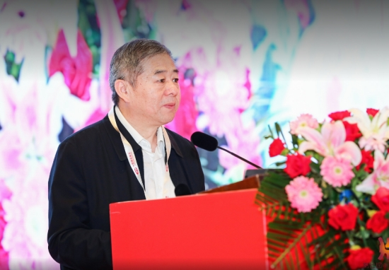 黨的二十大報告指出,要實施產業基礎再造工程,支持專精特新企業發展 黨的二十大報告指出,要實施產業基礎再造工程,支持專精特新企業發展